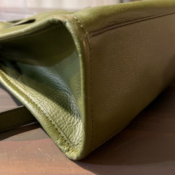 FOSSIL Kyler Tote Olive Green Leather Crossbody/Handbag in EUC. - Picture 7 of 8